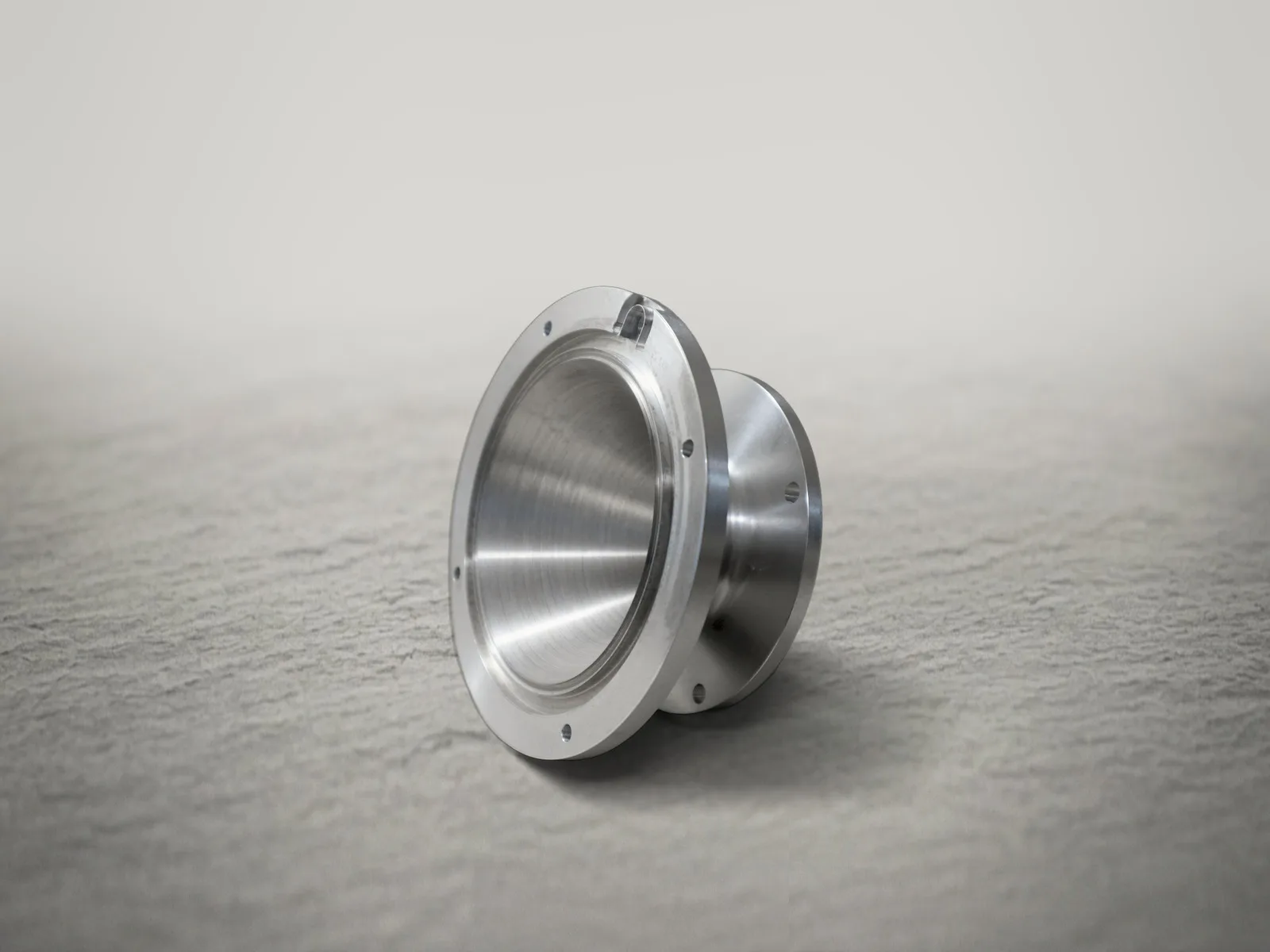 Flanschgehäuse mit Zentrierbund – Aluminium · gedreht und gefräst